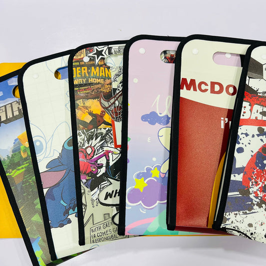 Sleek file folder | A4 | button to close | 13 pockets