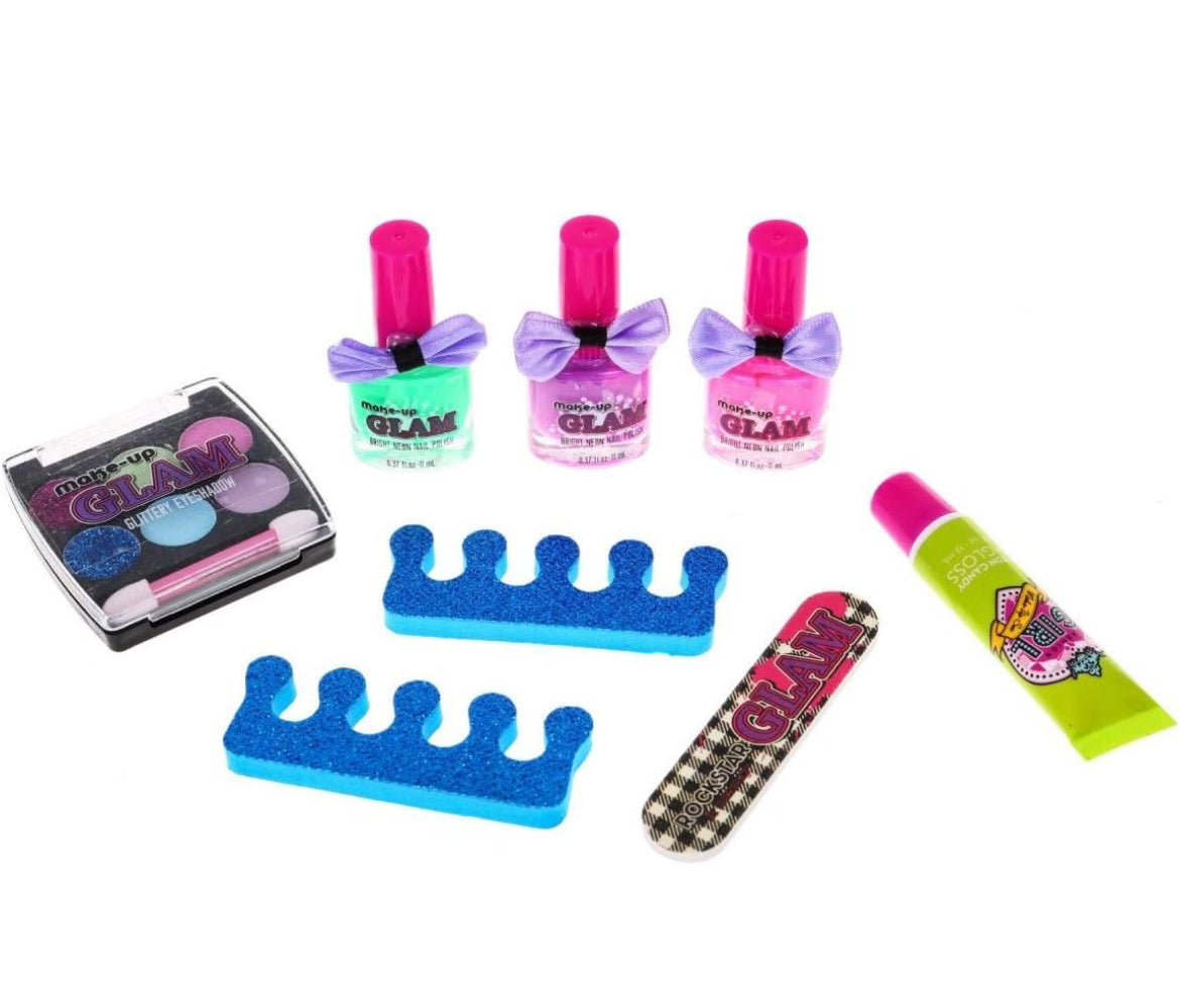 GLAM glitter & shine nail make over set for your tots - Kidspark