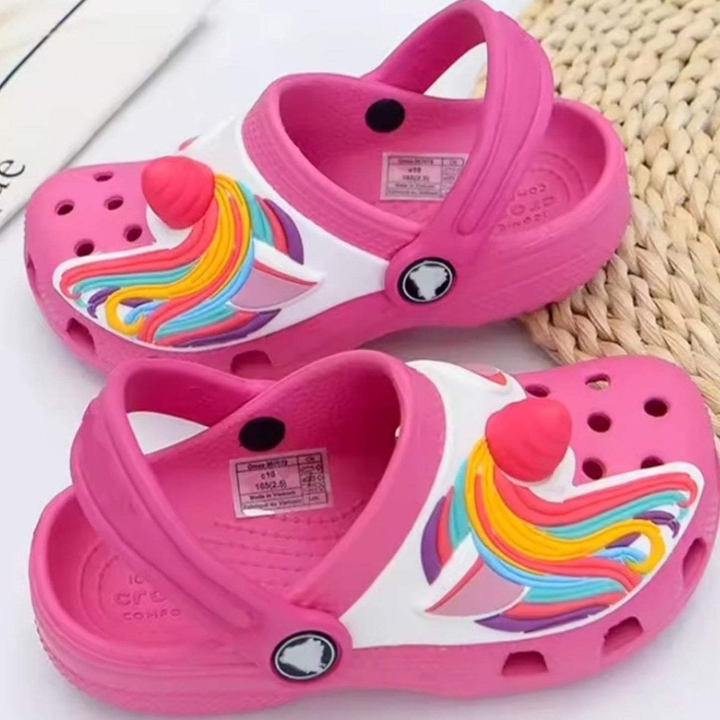 Crocs - 3 D unicorn clogs