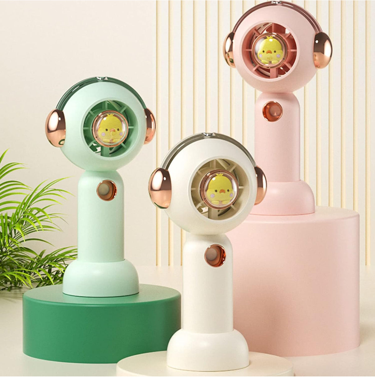 Handheld Misting Fan | 3 Speeds, portable adjustable table fan - Kidspark