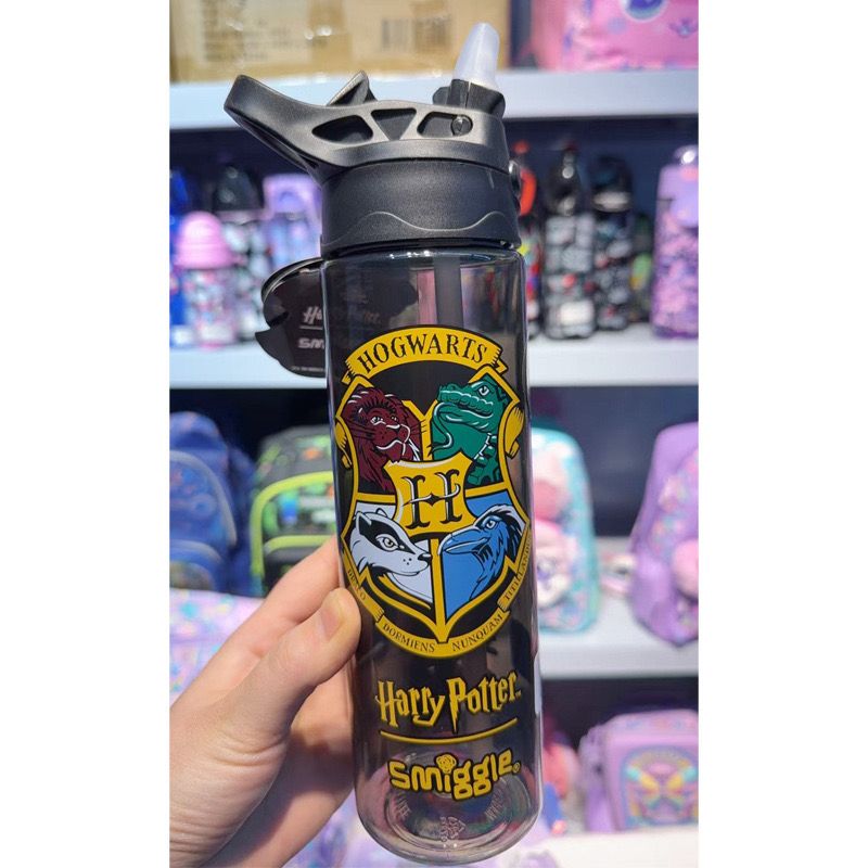 Smiggle - Plastic Flip Drink Bottle 650ml