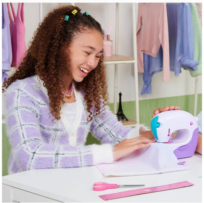 Cool maker : Stitch N Style fashion studio, kids sewing machine