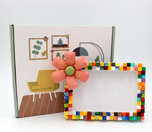 Building blocks DIY lovely flower photo frame! ( 4’ X 6’ )