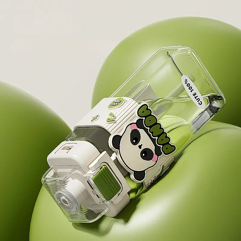 Cute panda bamboo style sipper 🐼- 650 ml