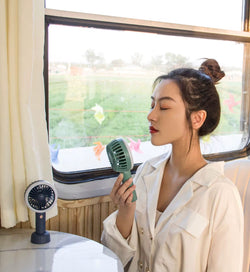 Elegant portable 3 speed fan with nightlight - Kidspark