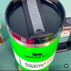 Stanley Neon | Quencher H2.0 | 1.18L (authentic) - Kidspark