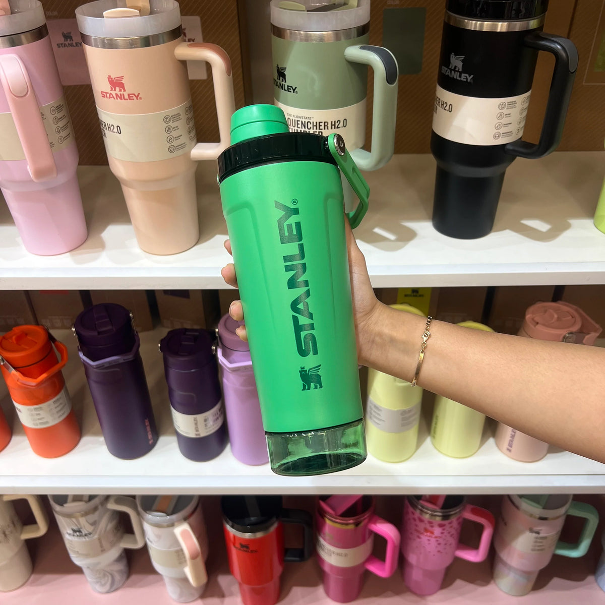 The vitalize shaker bottle | 20 oz