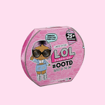 LOL OOTD 25+ surprises advent calendar including a collectible Doll, mix and match outfits, shoes and accessories