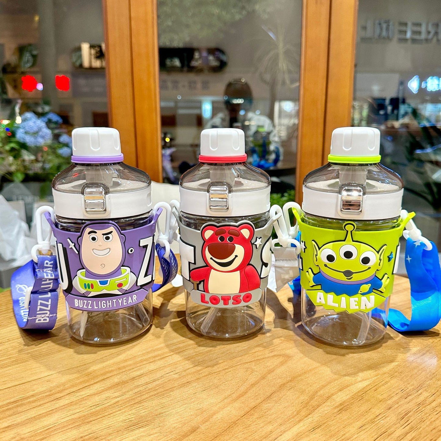 Toy Story sipper + rotate to drink and hydrate💧-650ml