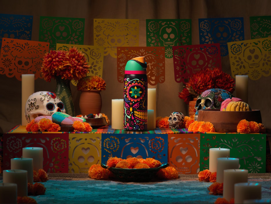 Owala sugar skull | 32 oz | free sip | 2 in 1 lid | glow in the dark