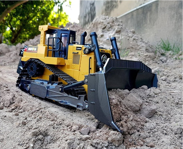 HUINA 1554 1:16 REMOTE CONTROL BULLDOZER (2025 MODEL)