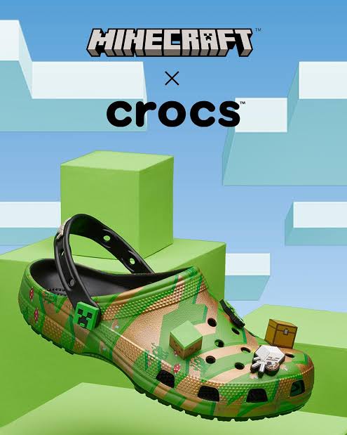 Crocs- Classic Clog Minecraft Dark Forest