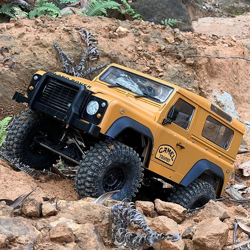 MN Model MN999 1:10 D90 Defender 4WD RC Crawler with 3-Speed Transmission & Metal Drivetrain