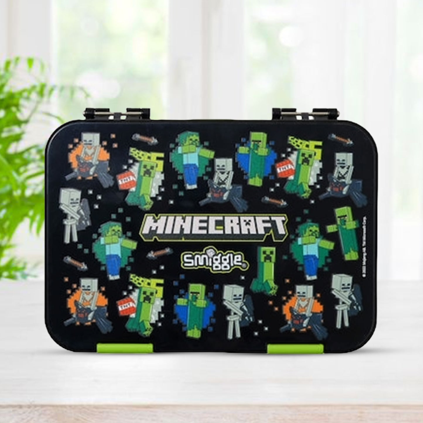 Smiggle Minecraft Happy Medium Bento 758 ML Lunchbox | Leakproof